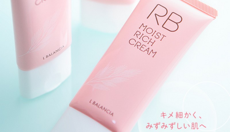 RB���C�X�g���b�`�N���[��
���T�C�g